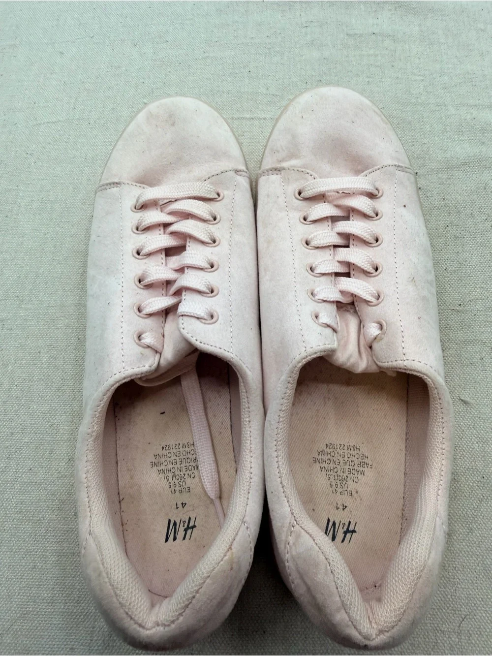 H&M Women's Light Pink Canvas Lace-Up Sneakers
